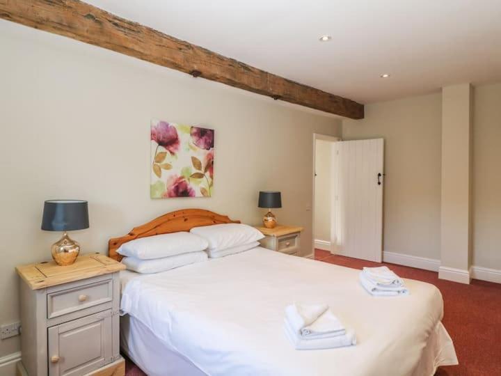 Wetton Barns *